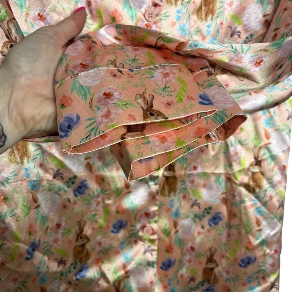 Ivy City Co. Bunny Satin Pink Floral Pajama Top Size XS